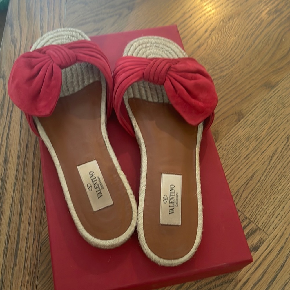 Valentino slipper sandal, good condition